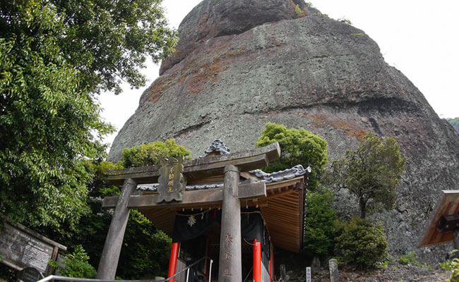 不動岩 イメージ